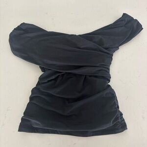 Abercrombie & Fitch Black Off-Shoulder Top